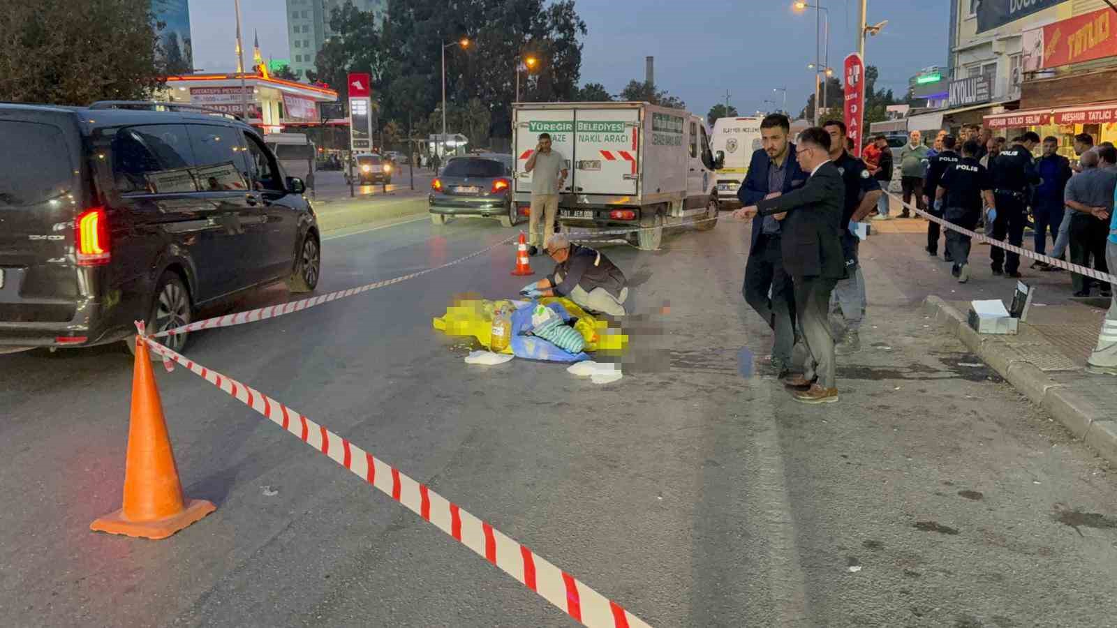 yolun-karsisina-gecerken-kamyonun-carptigi-yasli-adam-oldu