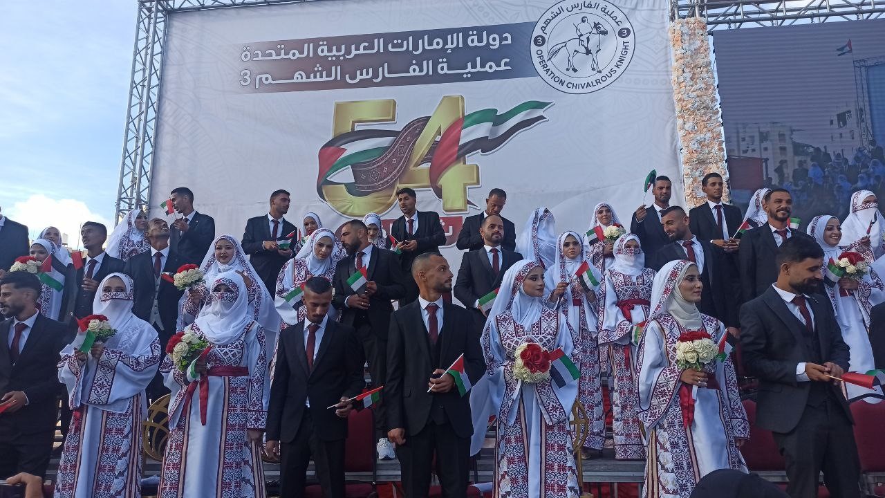 gazzede-54-cift-savasin-golgesinde-dunya-evine-girdi