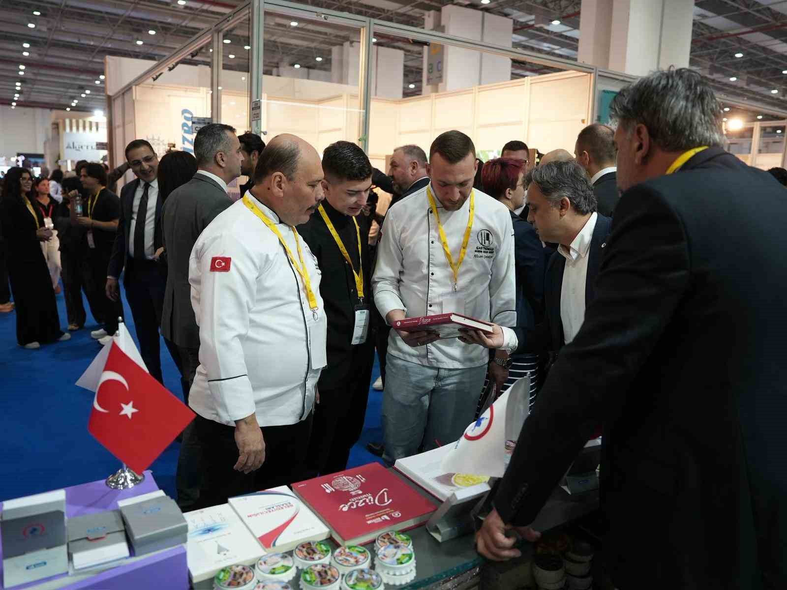 izmir-fuarina-duzce-damgasi