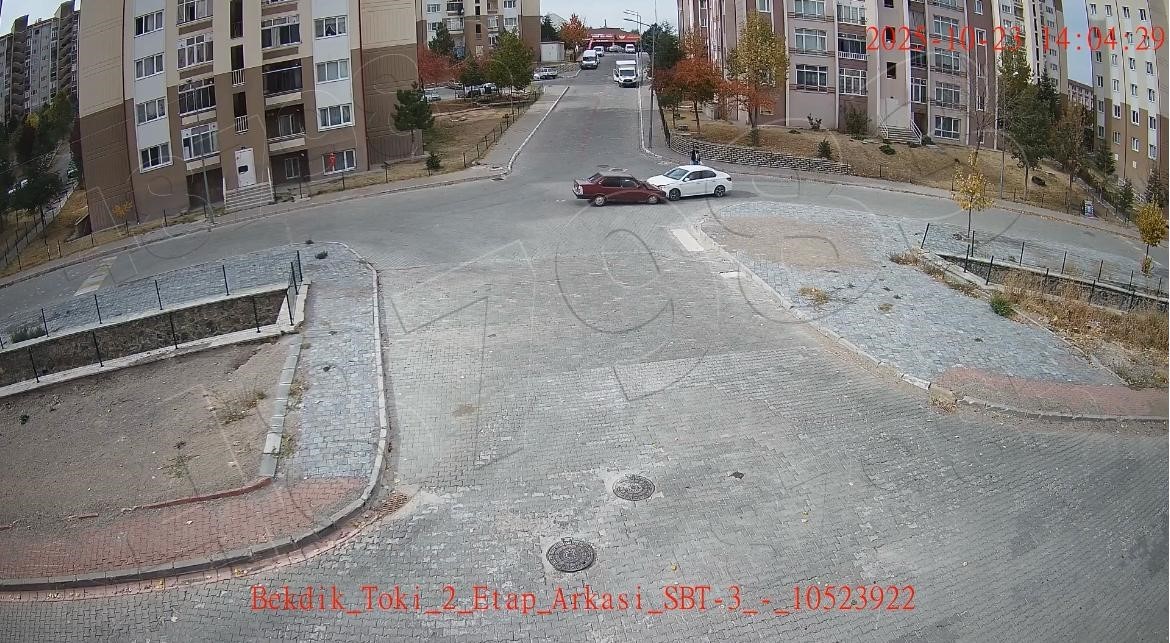 kafa-kafaya-carpistilar