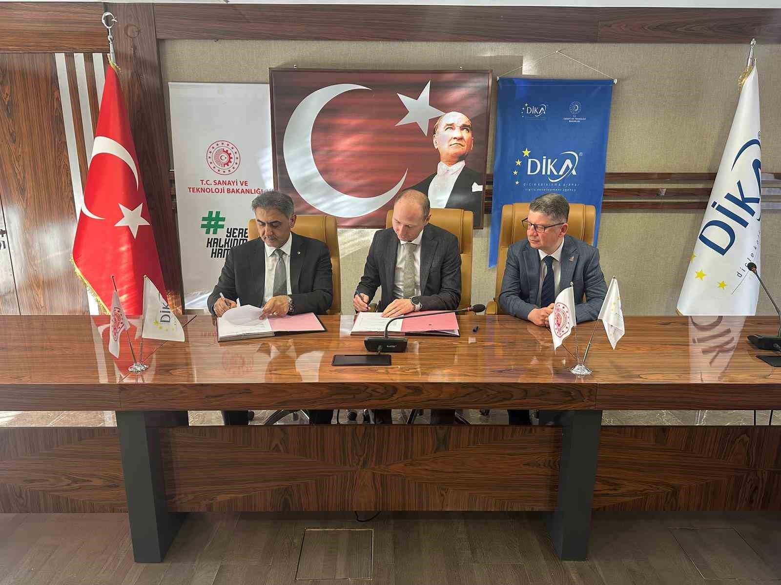 mardinde-lojistik-ussu-projesi-icin-imzalar-atildi