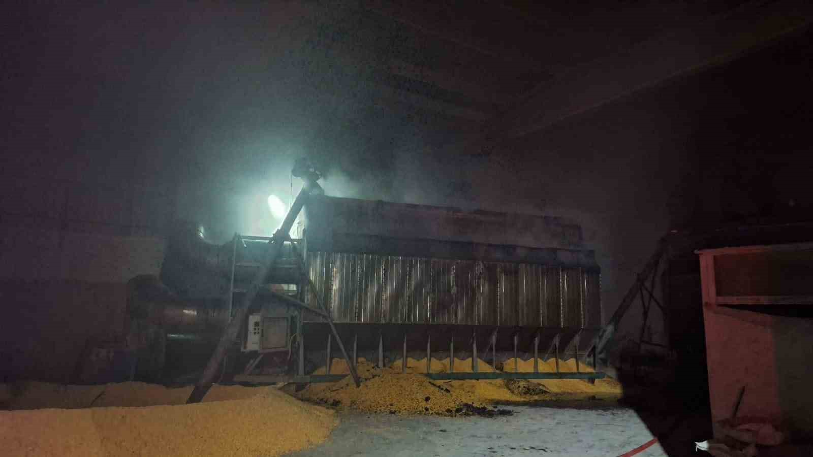 mardinde-misir-kurutma-tesisinde-cikan-yangin-sonduruldu