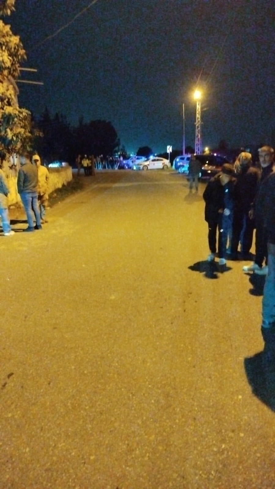 oldurdugu-esini-evinin-banyosuna-gomdu