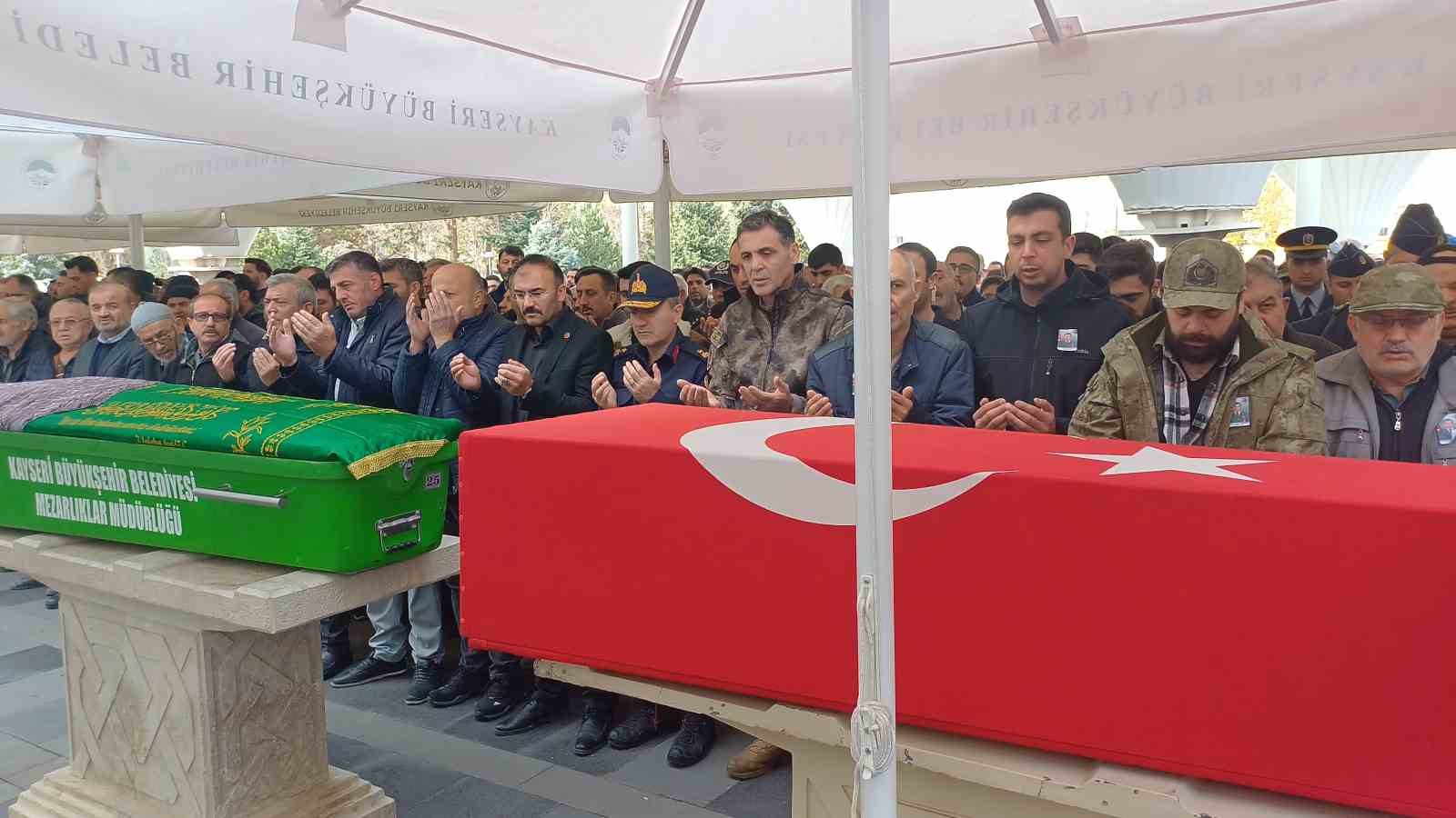 trafik-kazasinda-hayatini-kaybeden-genc-ustegmen-topraga-verildi