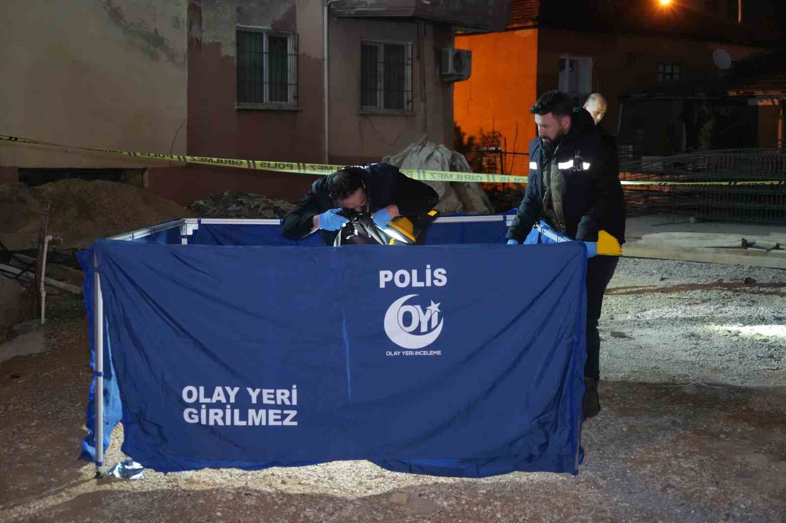 uzman-cavus-bacanagini-oldurdukten-sonra-yasamina-son-verdi