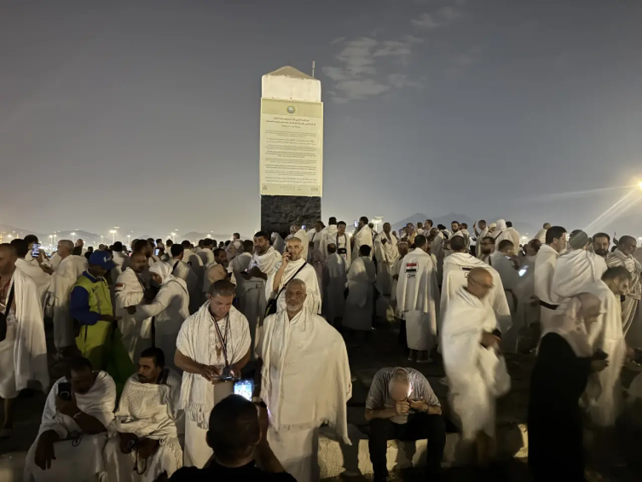 Hacı adaylarının çoğunluğu Arafat'a ulaştı
