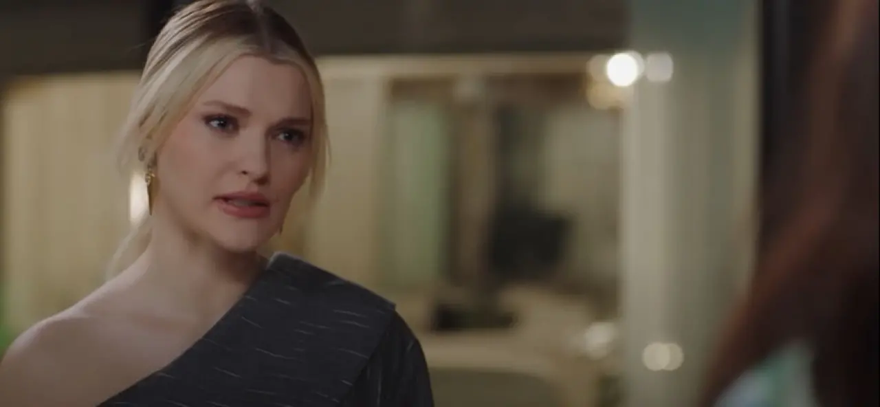 Çift Kişilik Oda Gamze kim? Gözde Türker oynadığı diziler - 1. Resim