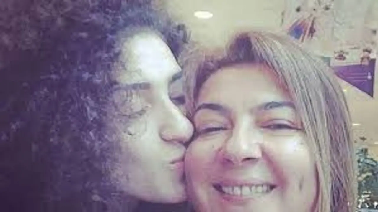 Dilan Çıtak Tatlıses'in Annesi Kimdir? İşte Detaylar! - Burdur Haber | Burdur Haberleri | Son Dakika Güncel Haberler