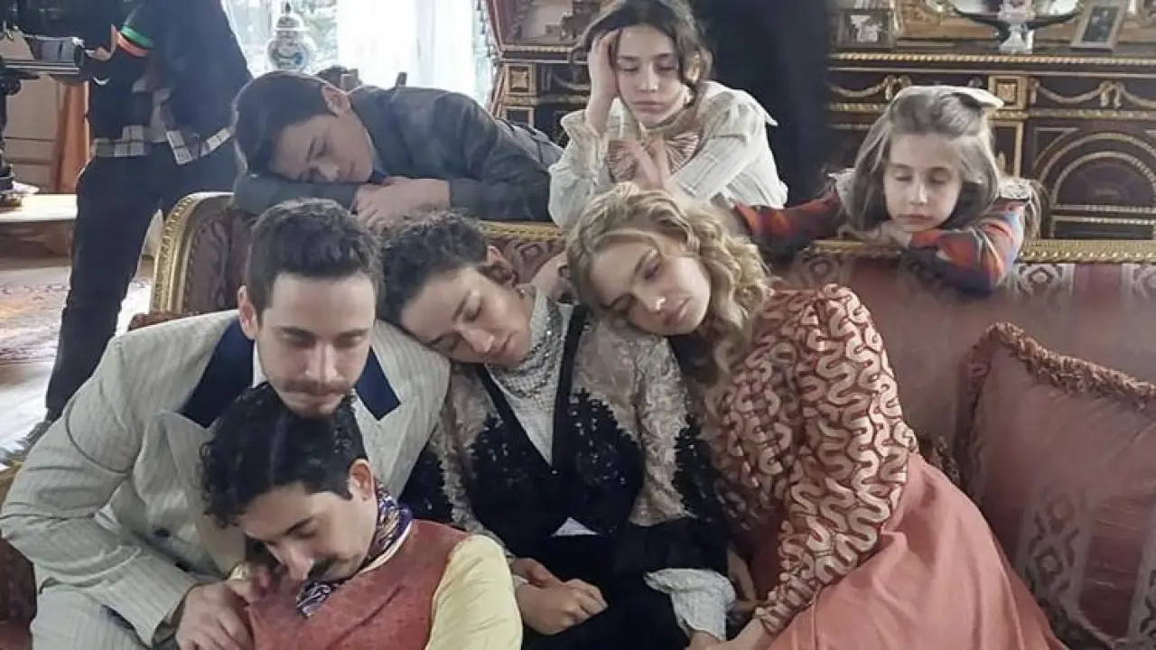 CEM YİĞİT ÜZÜMOĞLU’NDAN DUYGUSAL PAYLAŞIM