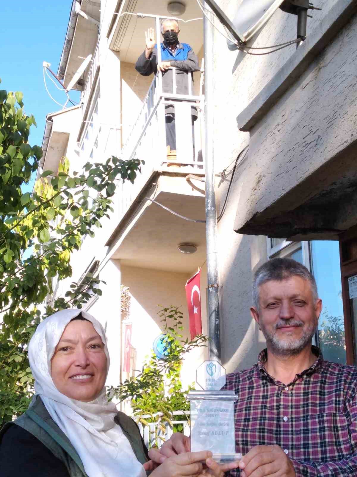 2025-iyilik-saglik-odulu-beysehirli-kul-yusufa-verildi