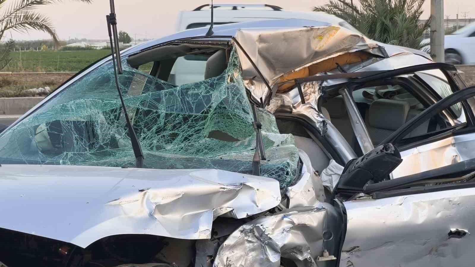 adanada-feci-kaza-2-infaz-koruma-memuru-oldu-1-yarali