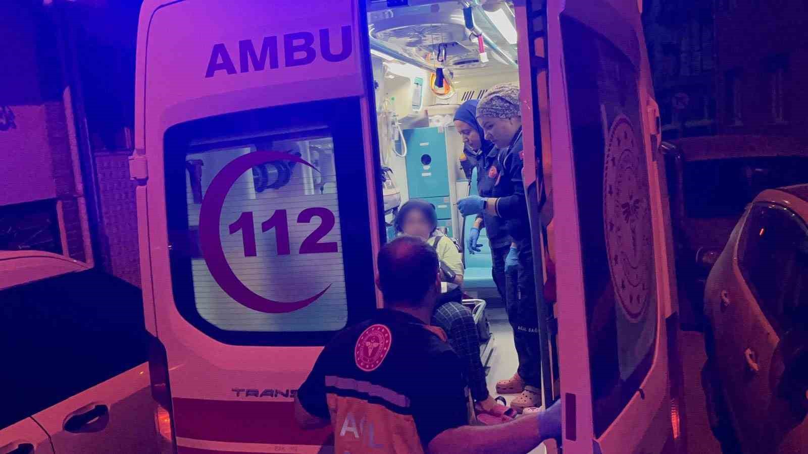 eski-esim-bicakladi-diyen-kadinin-kapisi-kirildi-gercek-herkesi-sasirtti