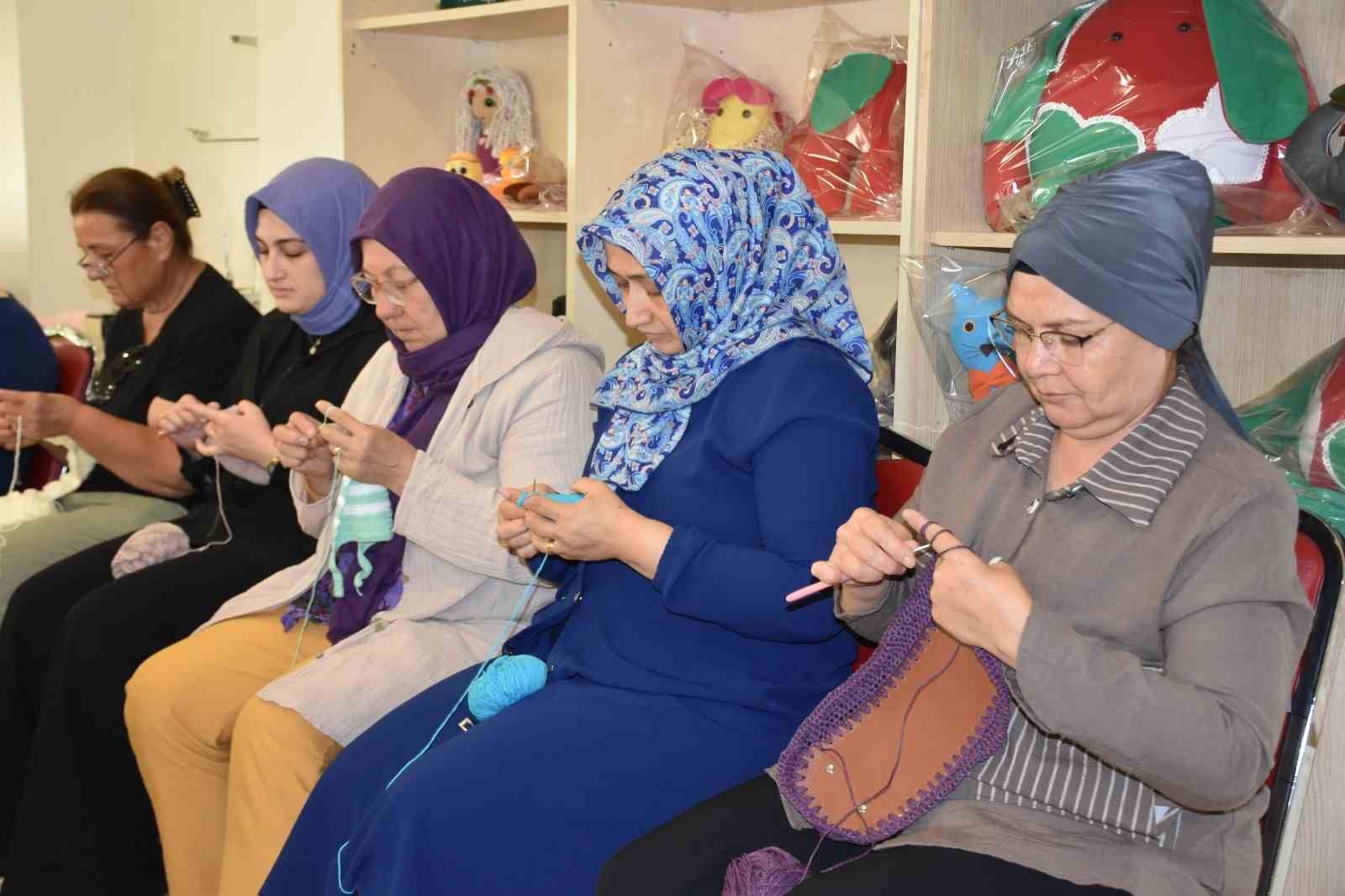 japon-el-isi-sanati-kadinlarin-gelir-kapisi-oldu