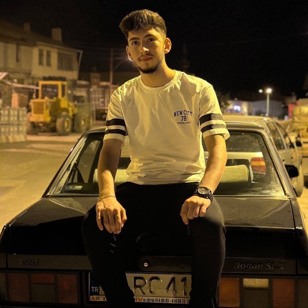 kastamonuda-otomobil-kum-yuklu-traktore-carpti1-olu-5-yarali