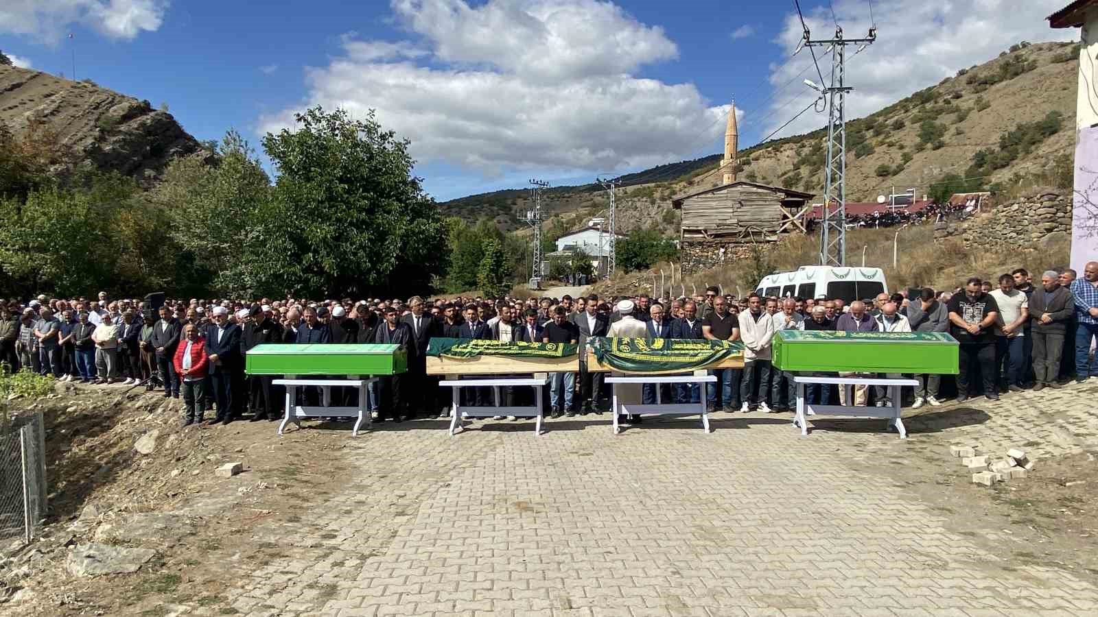 kazadan-6-saat-sonra-bulunmuslardi-bugun-son-yolculuklarina-ugurlandilar