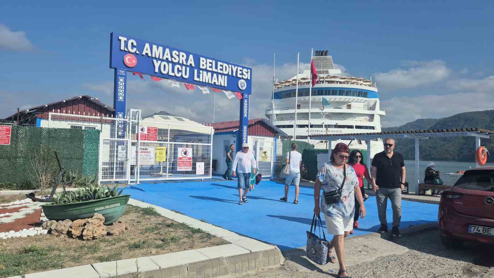 kruvaziyer-turizminde-parlayan-yildiz-amasra