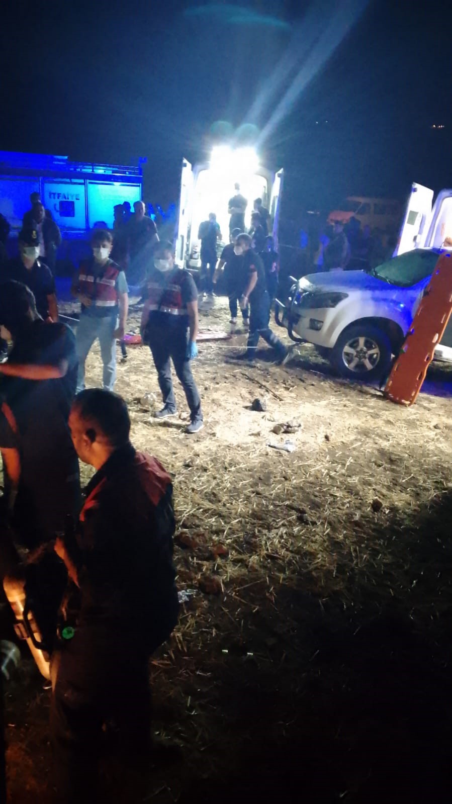 su-kuyusuna-inen-4-kisi-gazdan-etkilenerek-hayatini-kaybetti