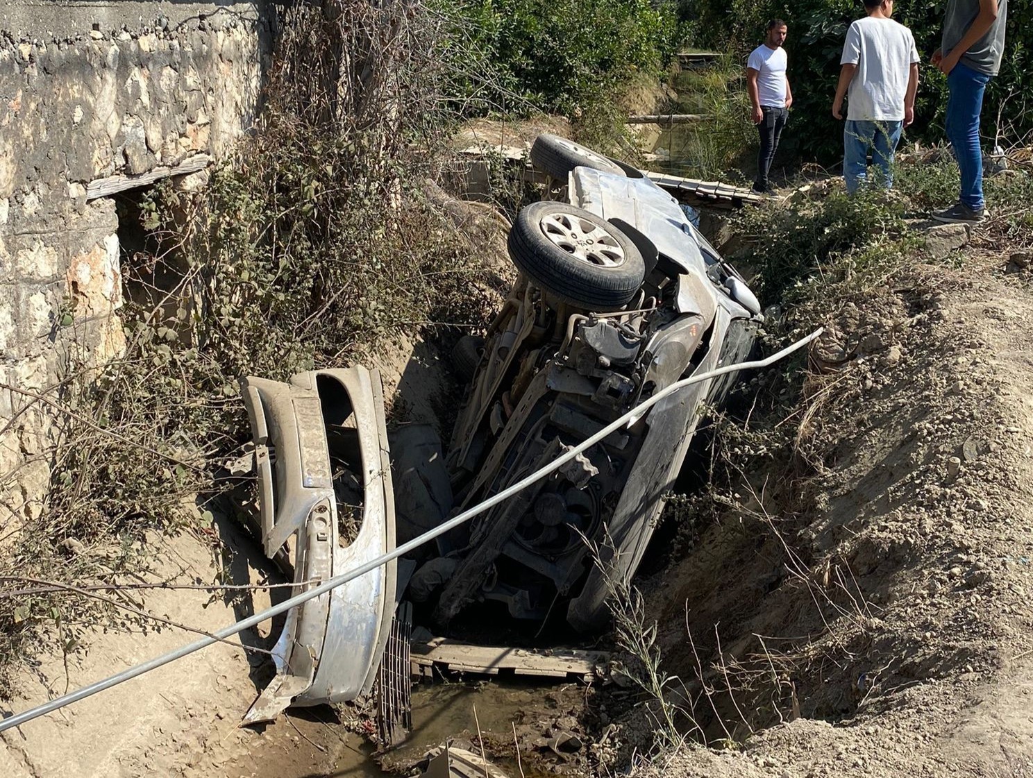 yeni-nisanli-cifti-olum-ayirdi-once-elektrik-carpti-sonra-trafik-kazasi-gecirdiler
