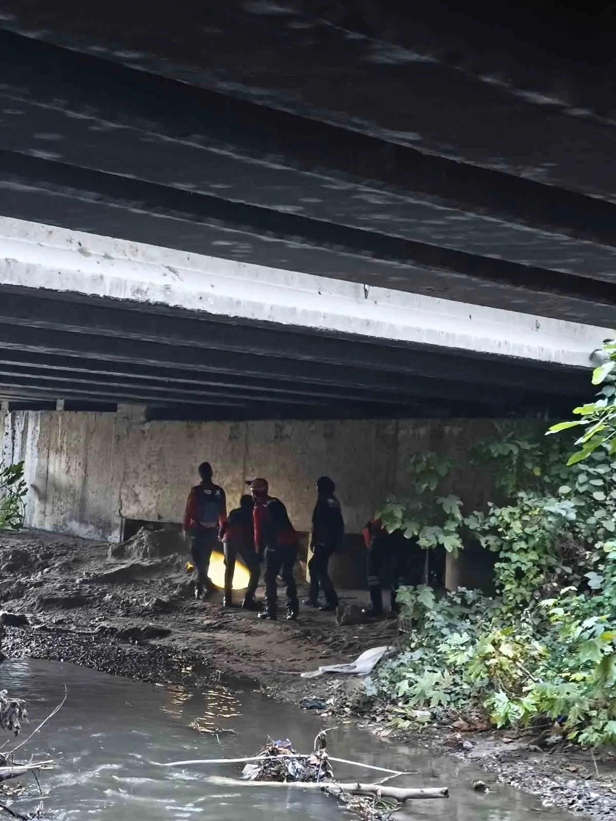 Bursa'nın İnegöl ilçesinde 2 gündür kayıp olan Emrah Gedik her yerde aranıyor 5