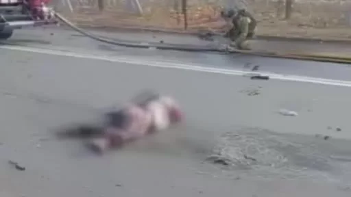 Rusya'nın Ukrayna'da otobüs durağına düzenlediği saldırıda hayatını kaybedenlerin sayısı 33'e...