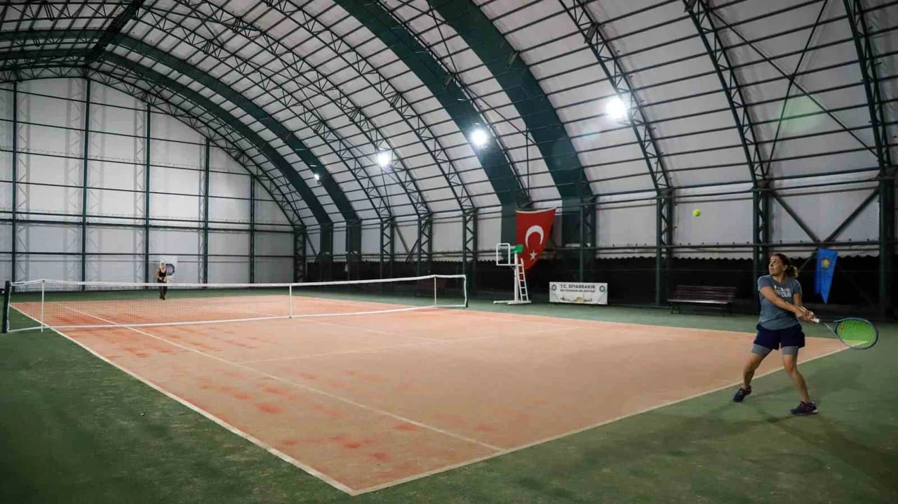 DİYARBAKIR BÜYÜKŞEHİR BELEDİYESİNİN DÜZENLEDİĞİ 16. AMED CUP TENİS TURNUVASI, 354 SPORCUYU...