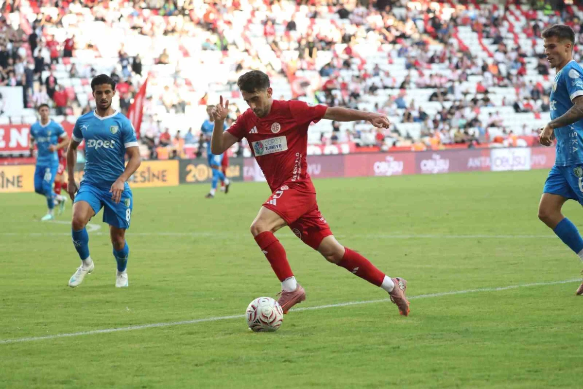 Antalyaspor sahasında Bodrum FK'ya 2-1 mağlup oldu 1