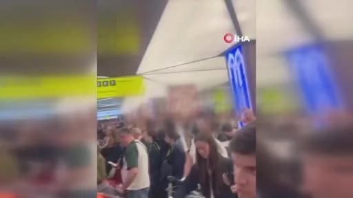 Rusya Federal Hava Taşımacılık Ajansı (Rosaviatsia), bu gece başkent Moskova’daki Vnukovo...