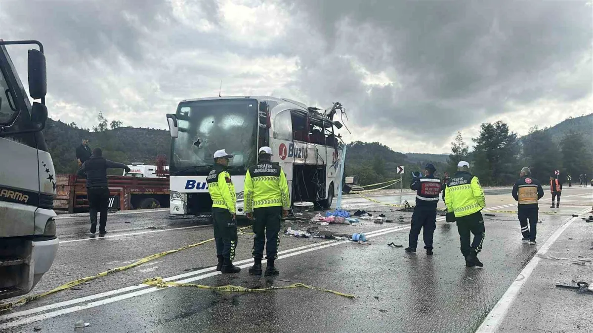 Burdur'da 1 kişinin öldüğü otobüs kazasında sürücü tutuklandı 3