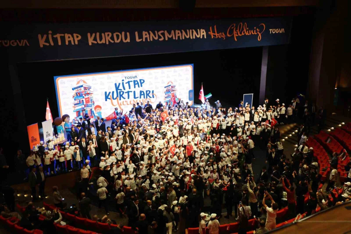 TÜGVA'nın Kitap Kurdu Türkiye projesi Gaziantep'te tanıtıldı 3