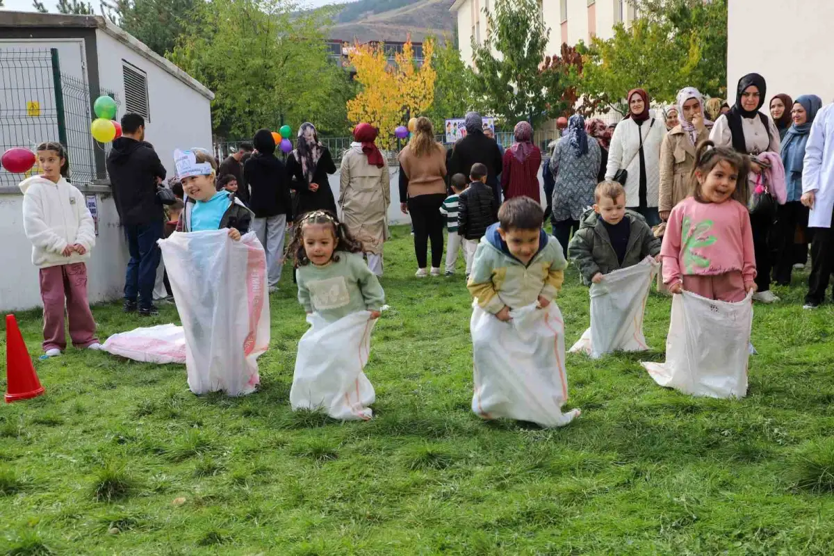 Bayburt'taki 4 okulda 'Maarifin Kalbinde Oyun' etkinliği düzenlendi 5
