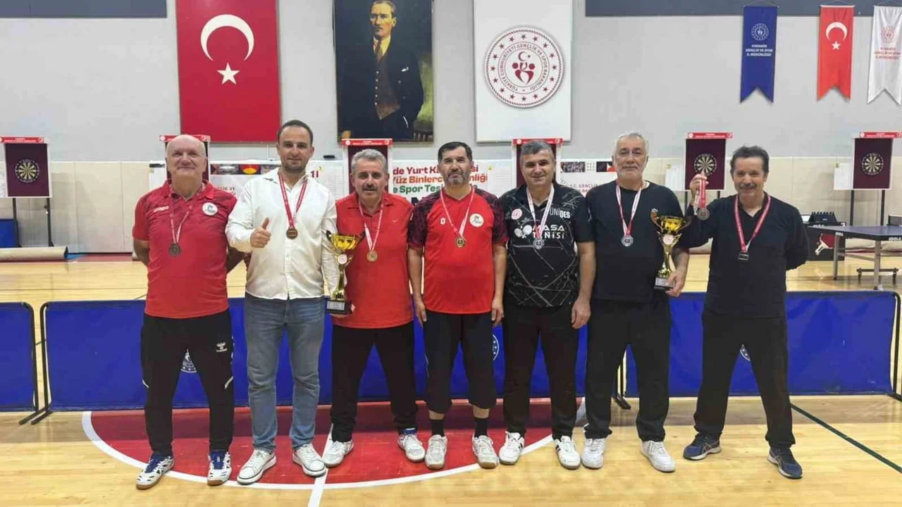 KARABÜK ÜNİVERSİTESİ (KBÜ) PERSONELİNDEN OLUŞAN TAKIMLAR 4. KAMU SPOR OYUNLARI MASA TENİSİ KARABÜK...