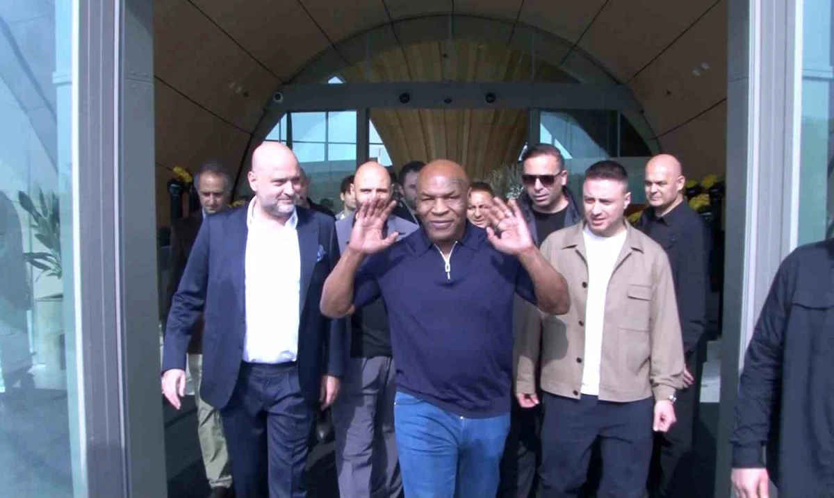 Dünyaca ünlü boksör Mike Tyson İstanbul'a geldi 2