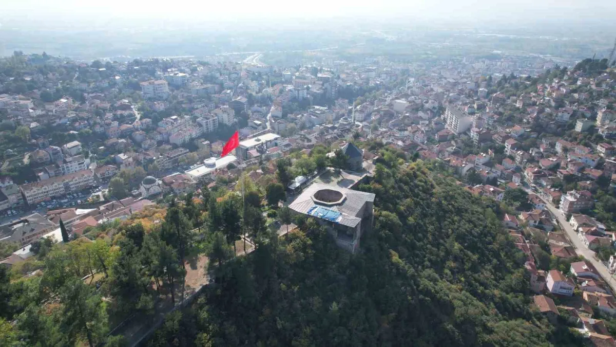 Tokat'taki 869 yıllık Yağıbasan Medresesi'nin çatısı onarım bekliyor 4