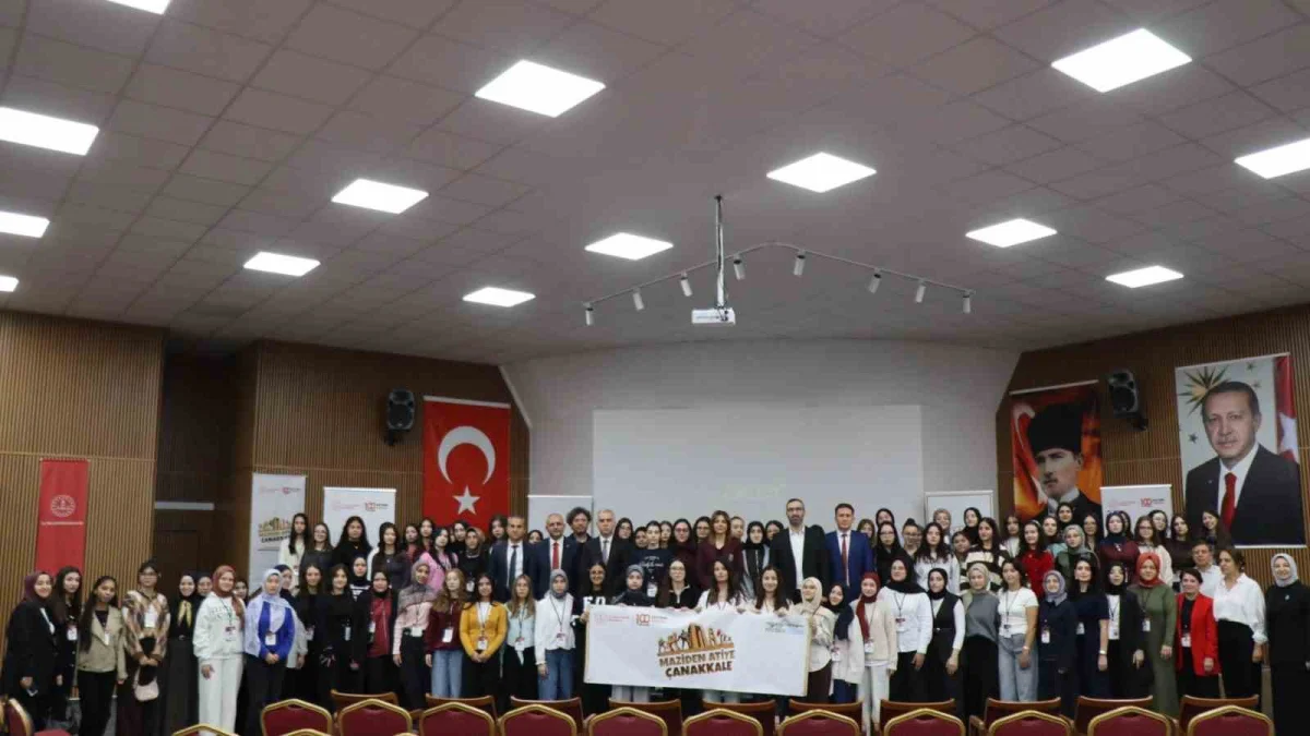 Eskişehirli öğrencilerin katıldığı "Maziden Âtiye Çanakkale" programı tamamlandı 4