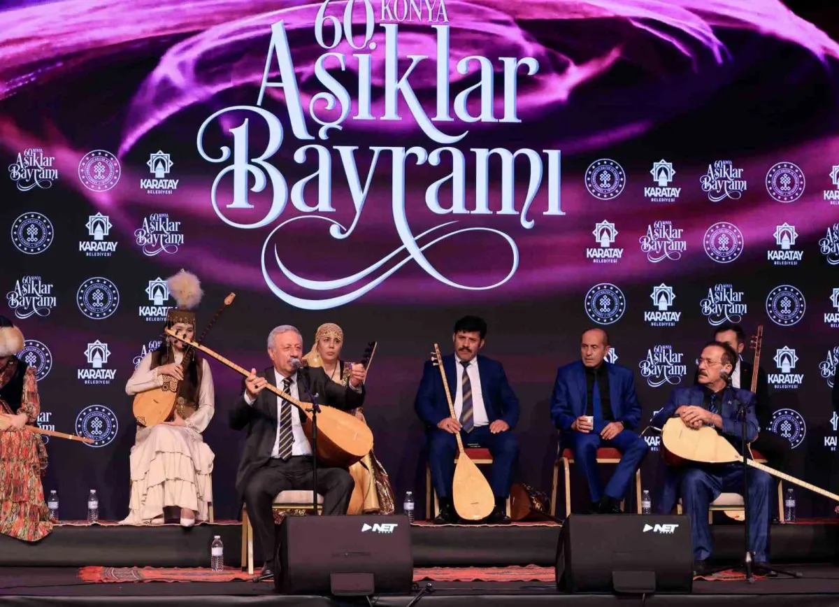60. Konya Aşıklar Bayramı'nda 5 ülkeden 60 ozan buluştu 1
