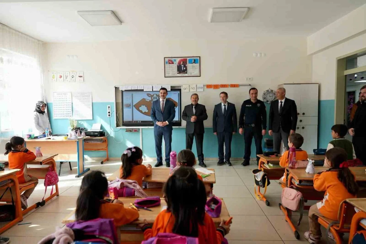 Darende'de ilçe protokolünden okullara kapsamlı ziyaret 2