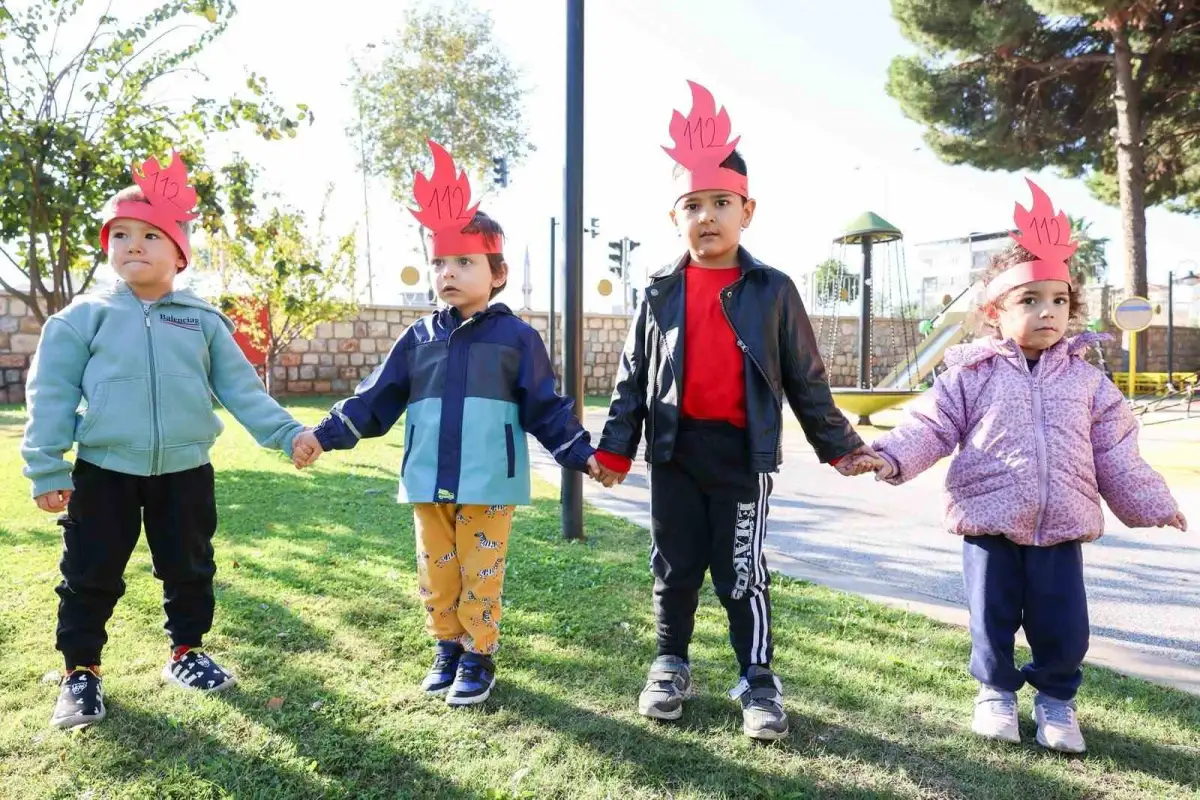 Aydın'da minik öğrencilere yangın ve acil durum eğitimi verildi 2