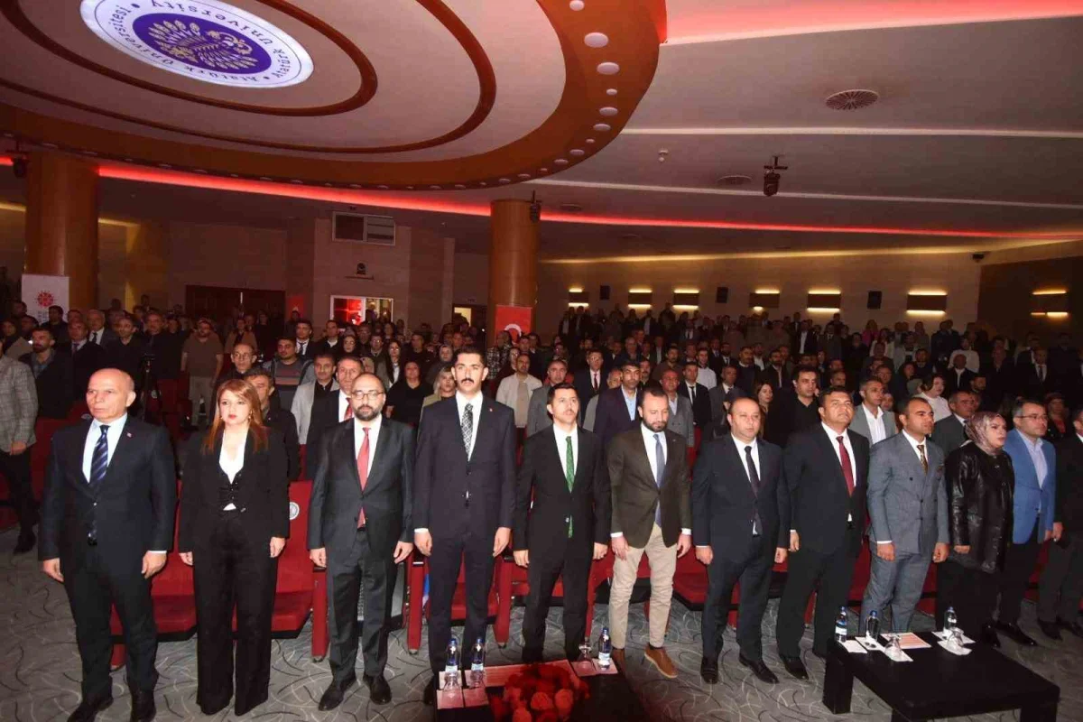 Erzurum'da 'İletişim Yüzyılı' eğitim programı başladı 5