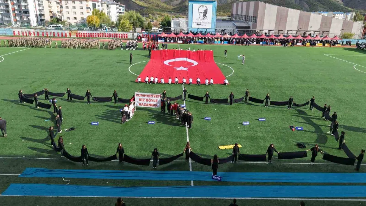 Tunceli’de Cumhuriyet Bayramı 103. yıl dönümünde coşkuyla kutlandı 2