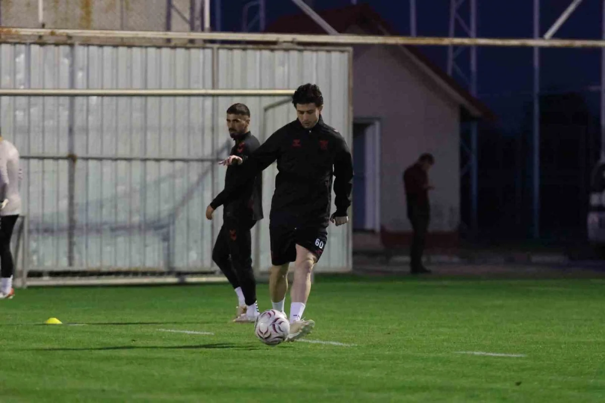 Sivasspor'da Boluspor maçı hazırlıkları başladı 2