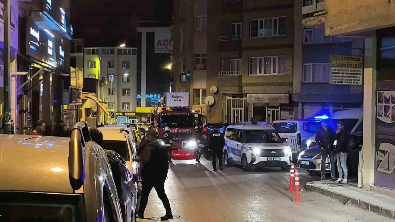 ERZURUM’UN YAKUTİYE İLÇESİNE BAĞLI GEZ MAHALLESİ’NDE, HAKKINDA YAKALAMA KARARI BULUNAN VE POLİSTEN...