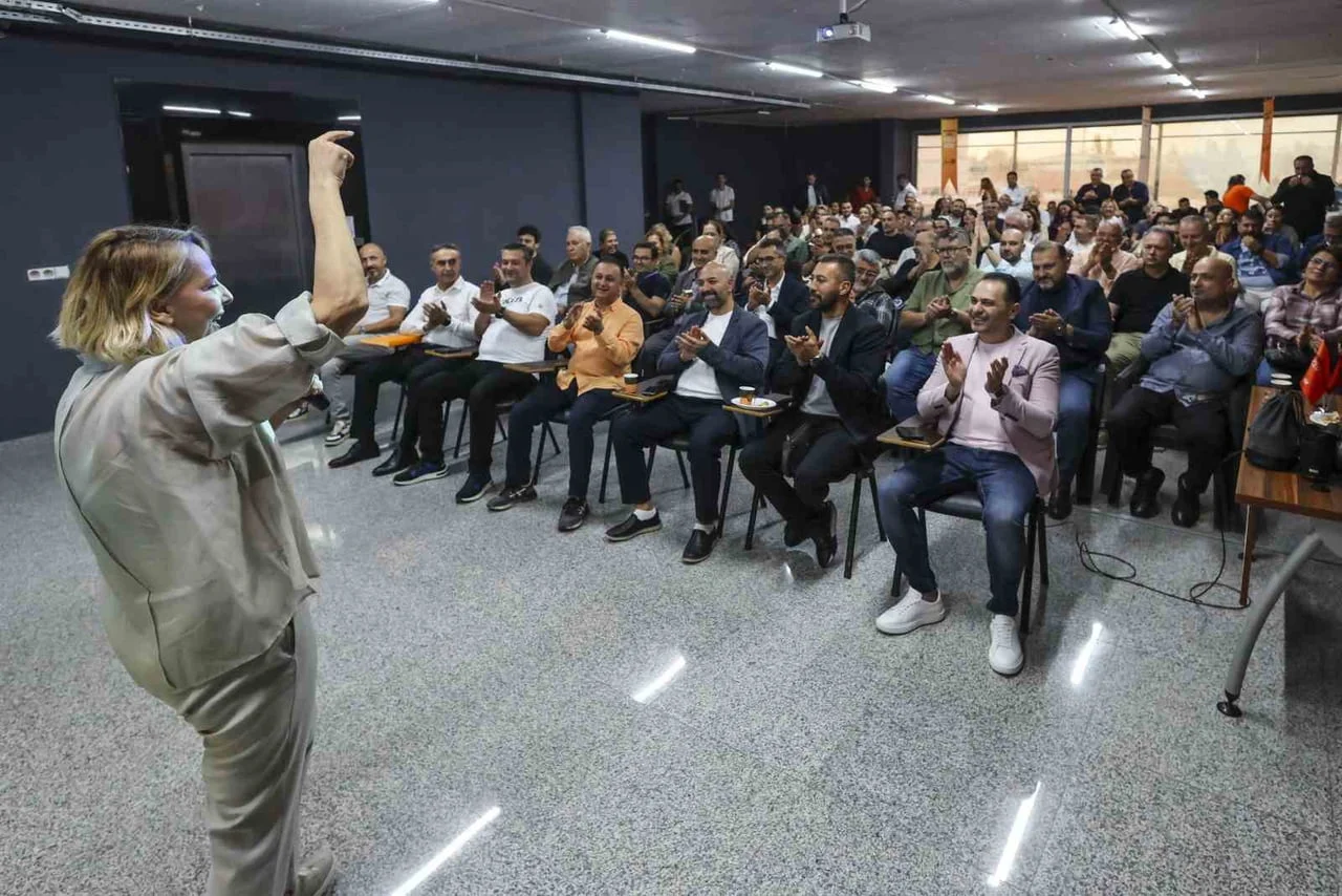 ANTALYA TİCARET VE SANAYİ ODASI (ATSO) BAŞKAN ADAYI HATİCE ÖZ, SEÇİM SÜRECİNDE BİRLİKTE HAREKET...
