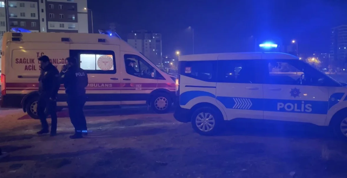 Kayseri'de sokak ortasında bıçaklı kavga: 15 yaşındaki çocuk ağır yaralandı 3
