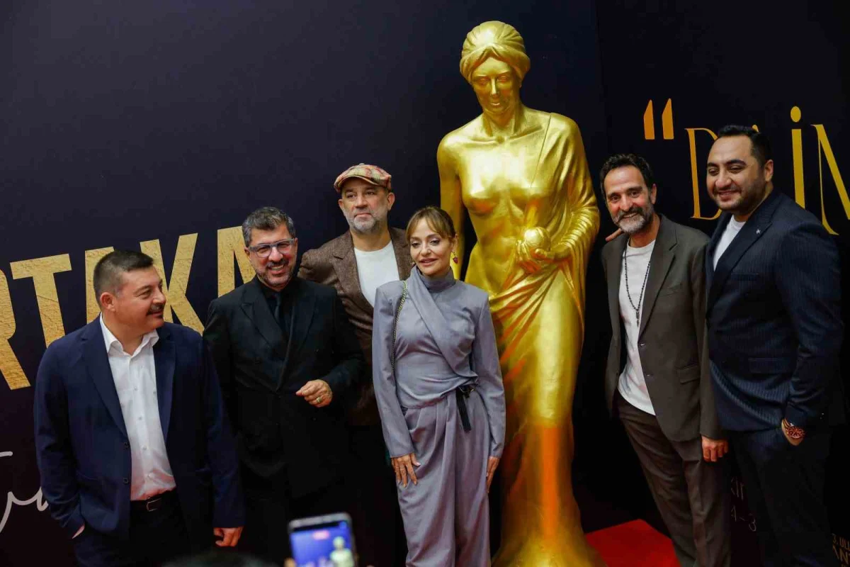 Altın Portakal'da ulusal ve uluslararası filmler seyirciyle buluştu 4