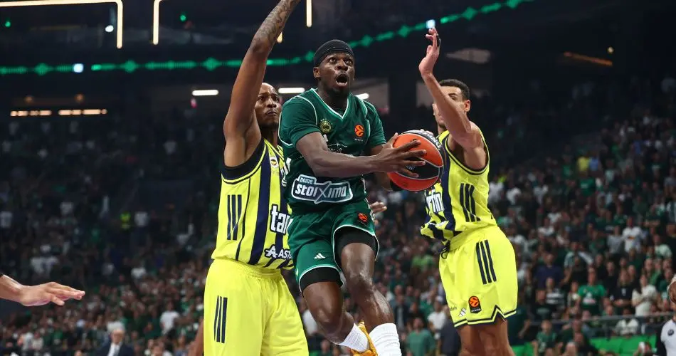 Fenerbahçe İkinci Yarıda Direnemedi, Panathinaikos Deplasmanında Sezonun  İlk Mağlubiyetini Aldı - Eurohoops