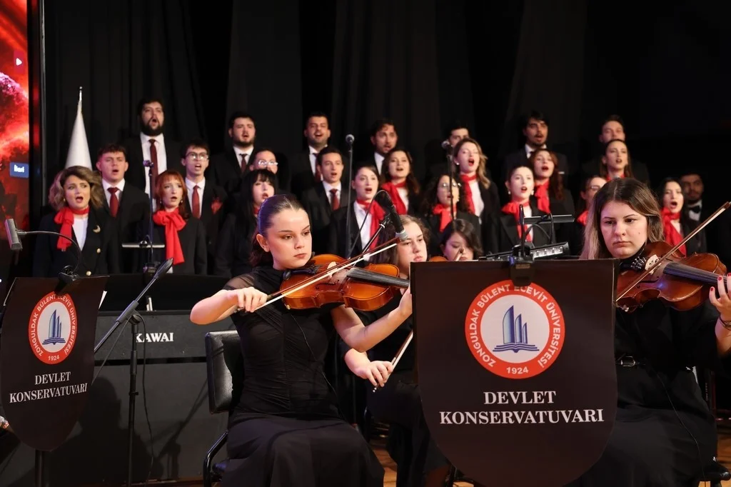 BEUN’da Cumhuriyet Bayramı'na özel 103. yıl konseri düzenlendi 4