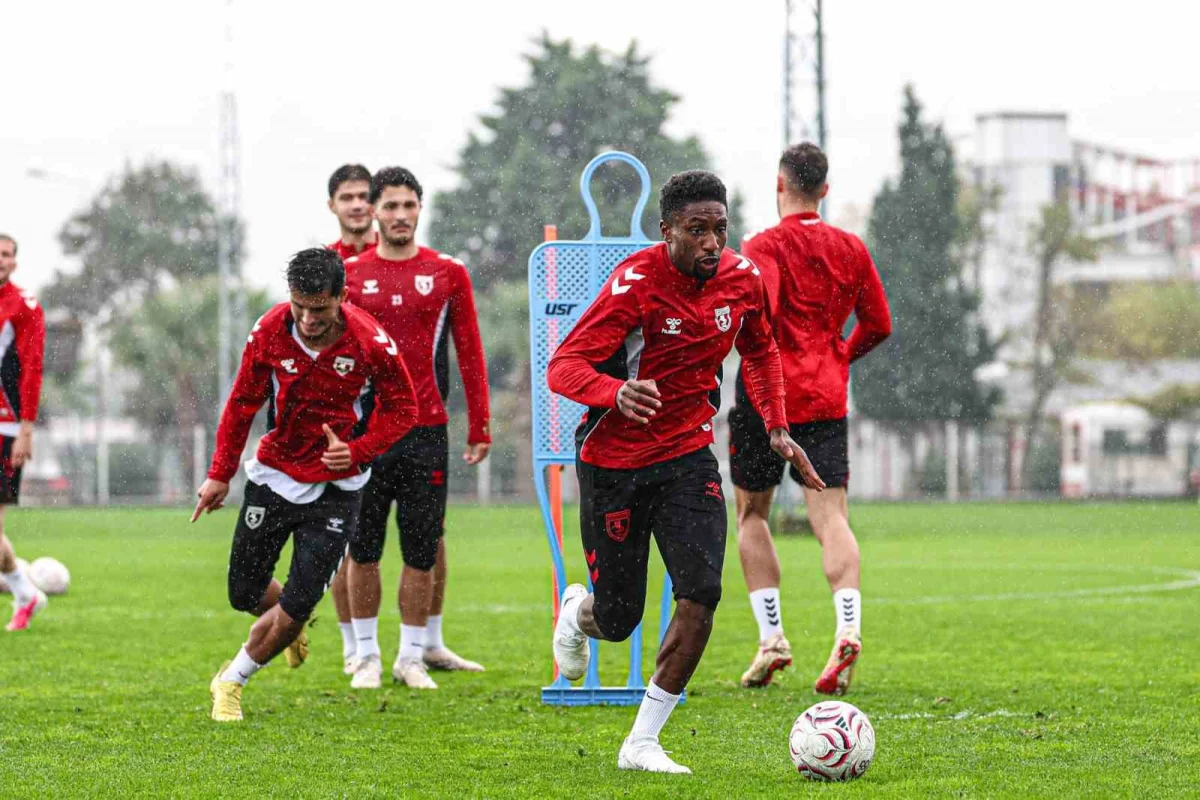 Samsunspor kötü gidişata Başakşehir deplasmanında son vermek istiyor 1