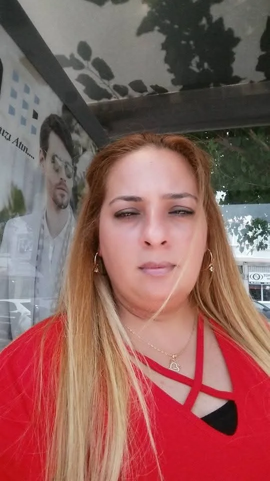 Hatay'daki tren kazasında hayatını kaybeden anne toprağa verildi 2