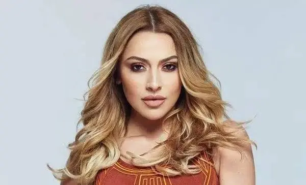 Hadise kimdir, kaç yaşında, nereli? Ünlü şarkıcı Hadise Açıkgöz yaşı,  memleketi, hayatı - Galeri - Yaşam