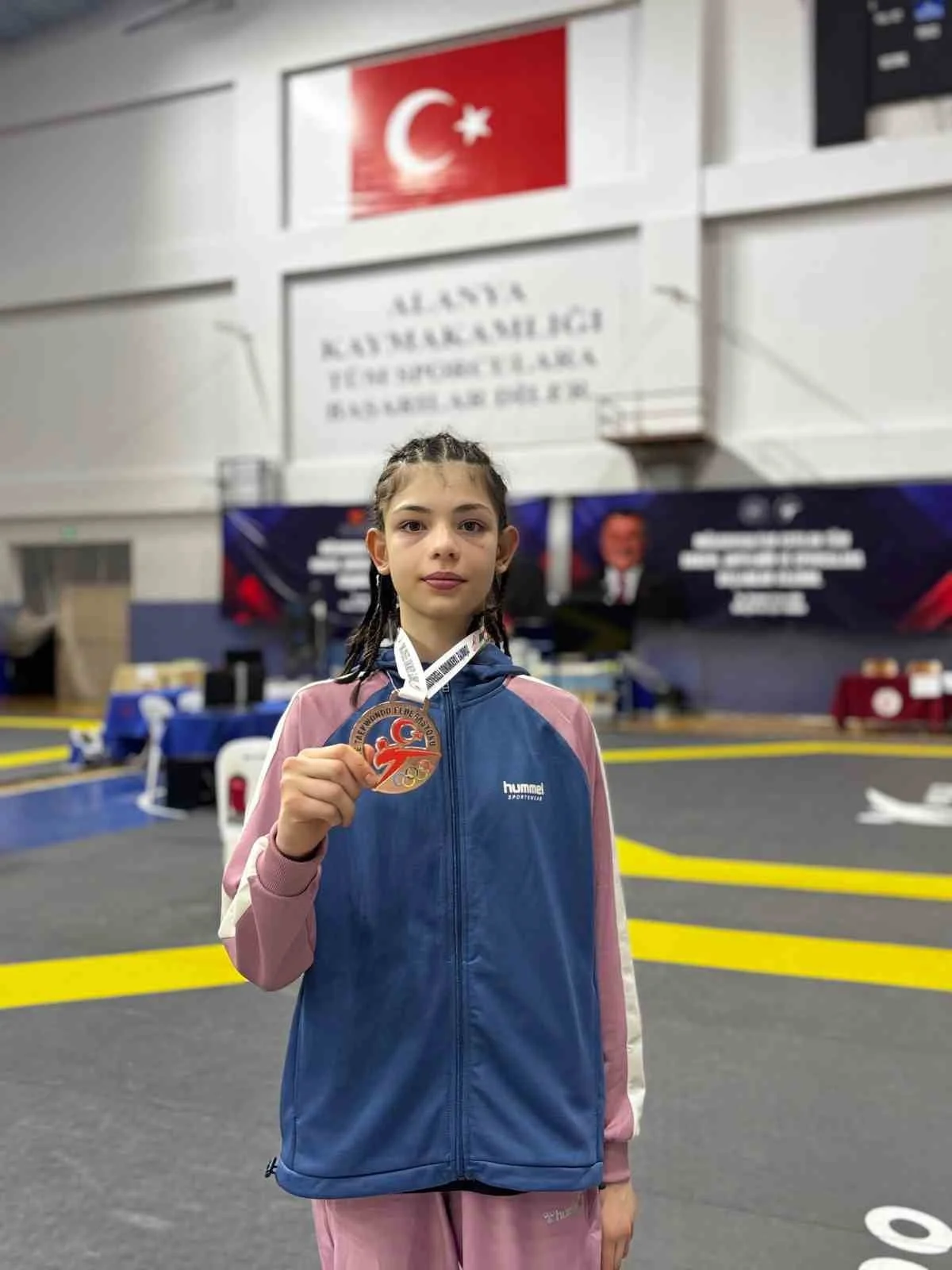 BİLECİKLİ TAEKWONDOCU, AVRUPA ŞAMPİYONASI SEÇMELERİNE DAVET EDİLDİ BİLECİKLİ TAEKWONDOCU ELÇİN...